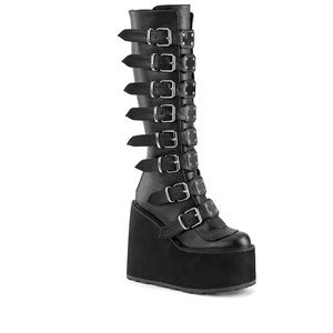 Demonia 815 swing size 8